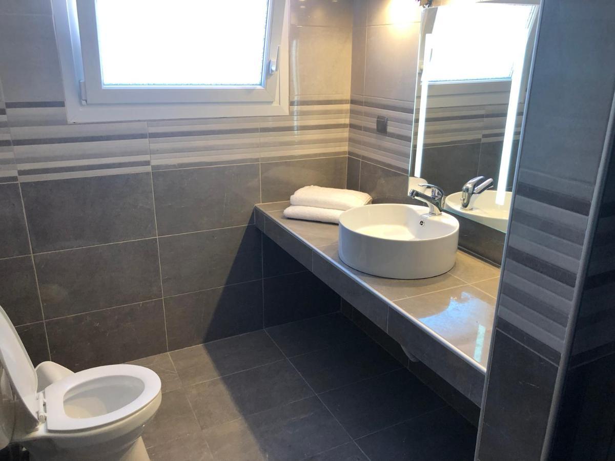 Angela Apartments Fanarion Ngoại thất bức ảnh